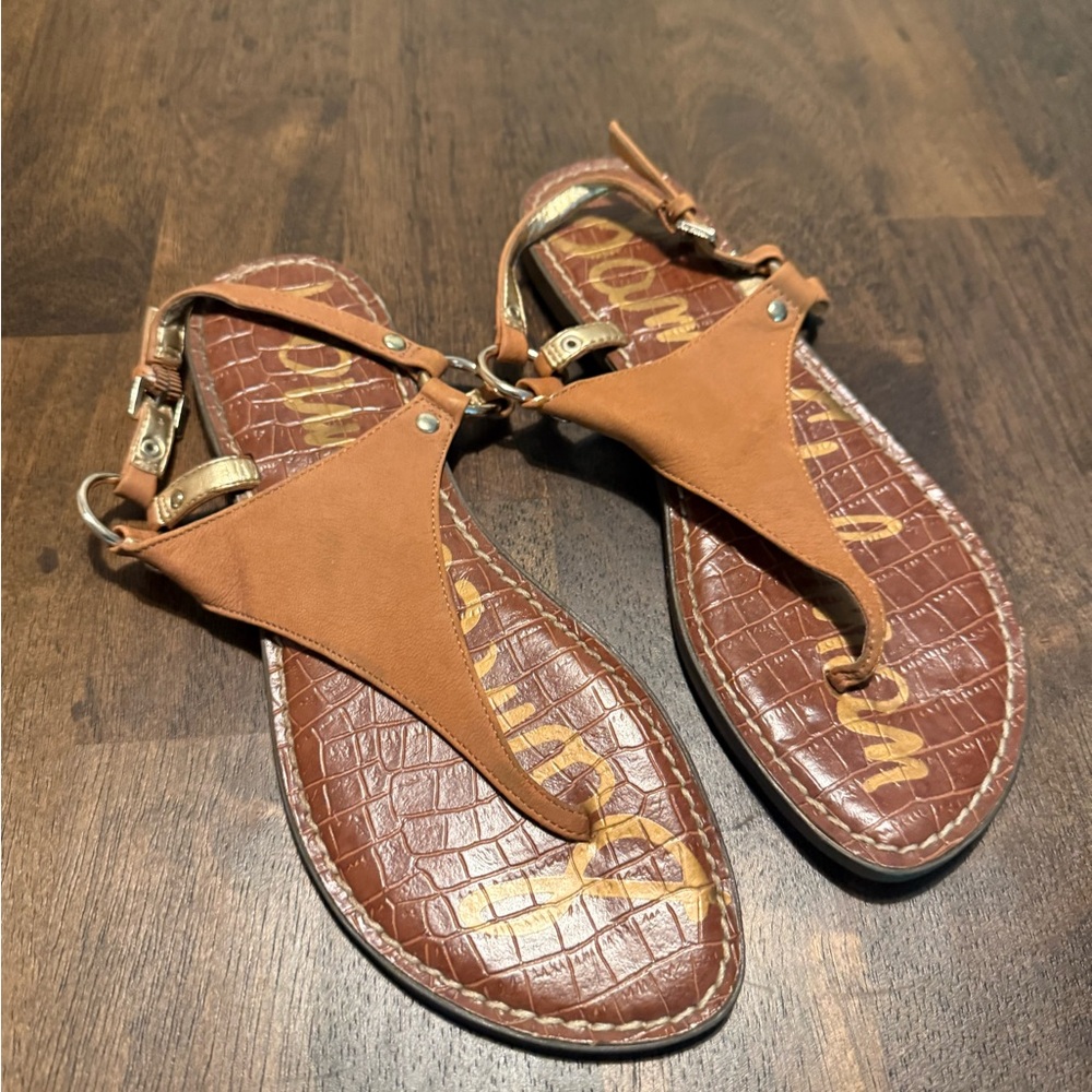 Sam Edelman Tan Thong Sandals with Gold Buckles